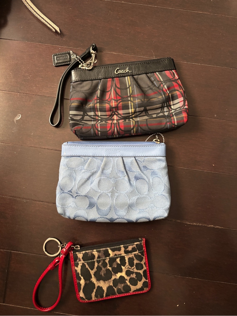 Coach Wrislet (3) + free wallet